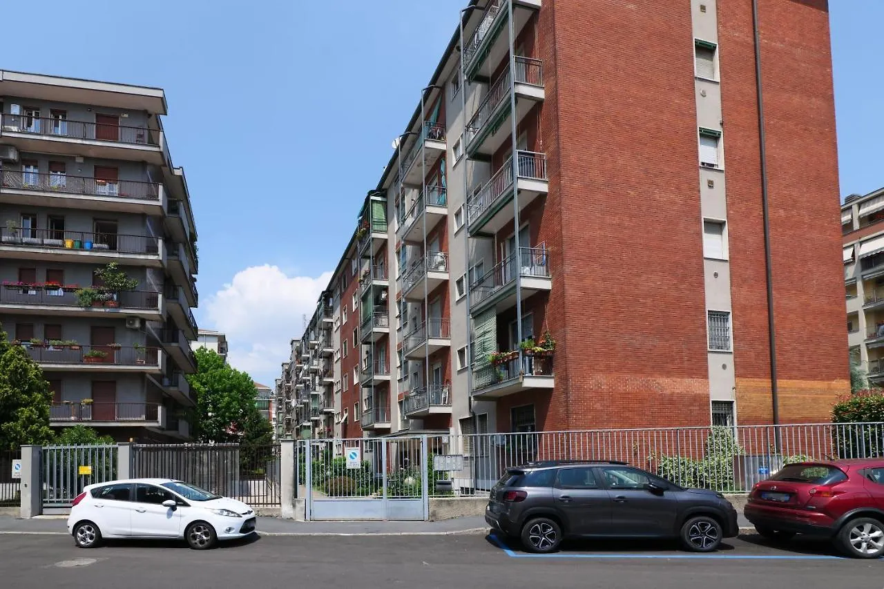 Mila Apartments Brizi Милан
