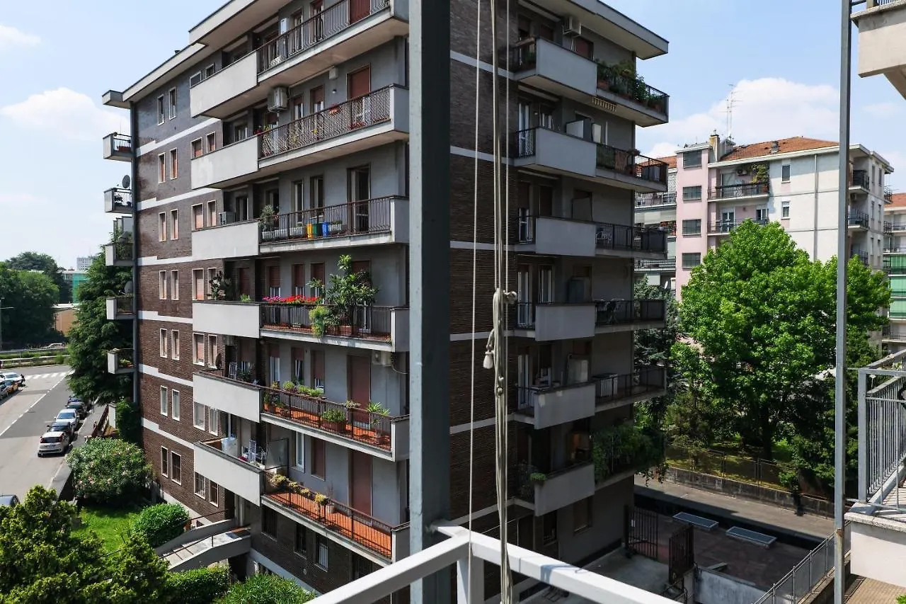 Mila Apartments Brizi Милан