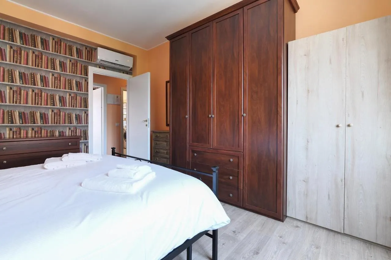 Mila Apartments Brizi Mediolan
