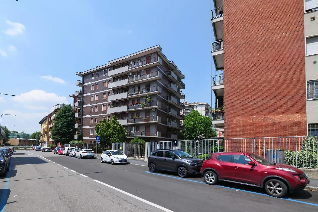 Mila Apartments Brizi Mediolan 0*,