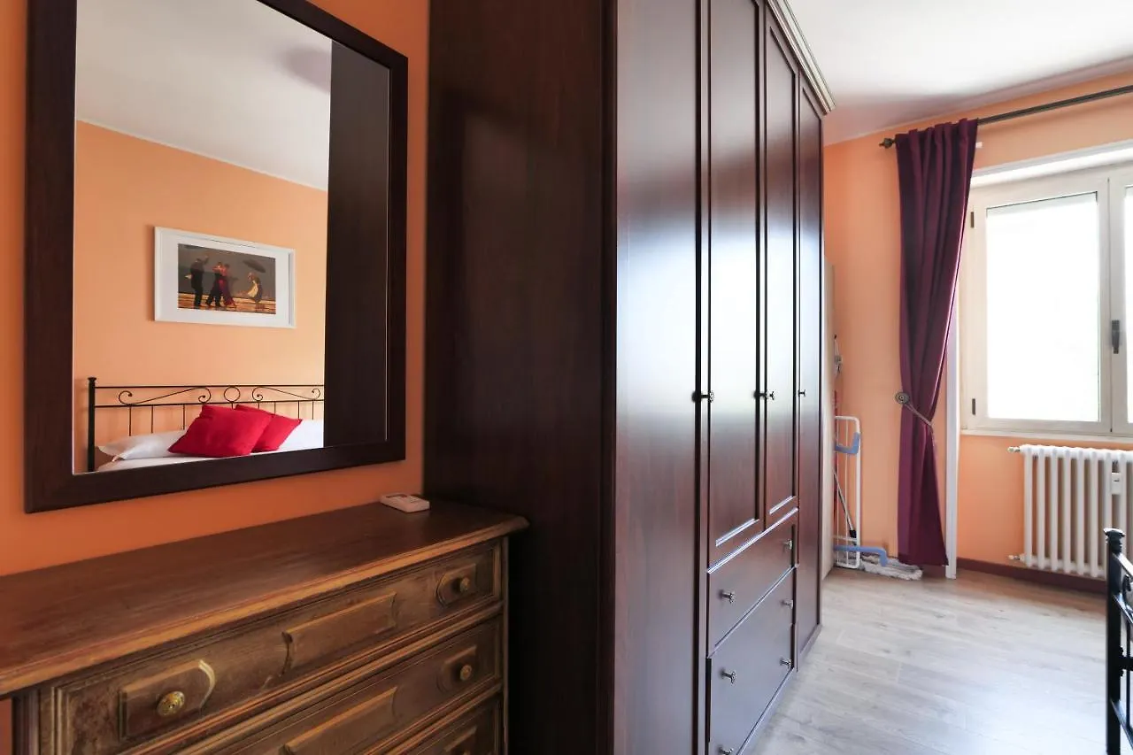 Mila Apartments Brizi Mediolan